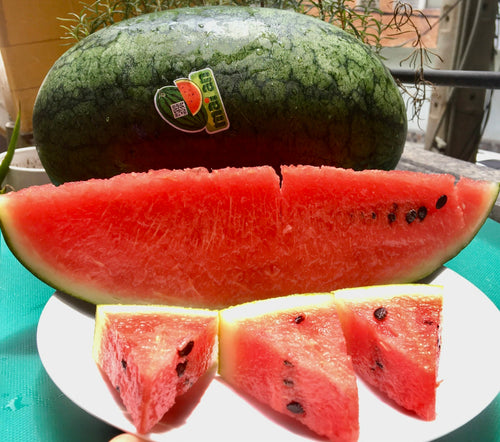 592 Thu-sgn Natural watermelon/Dưa hấu tự nhiên/スイカ2500g